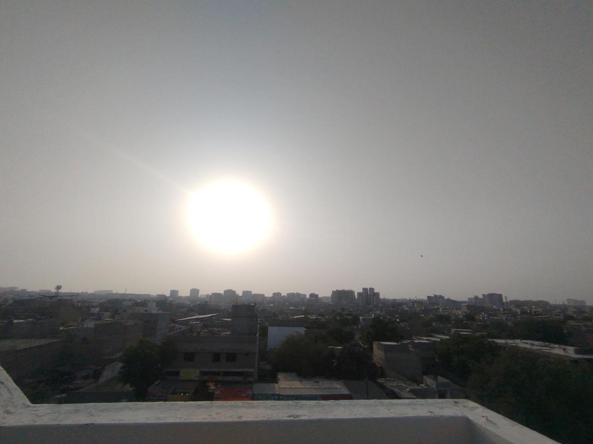 Hotel Crown Plaza, Near Karachi Airport, Darul Sehat Hospital, Dow, Agha Khan And Liaqat Hospital Eksteriør billede