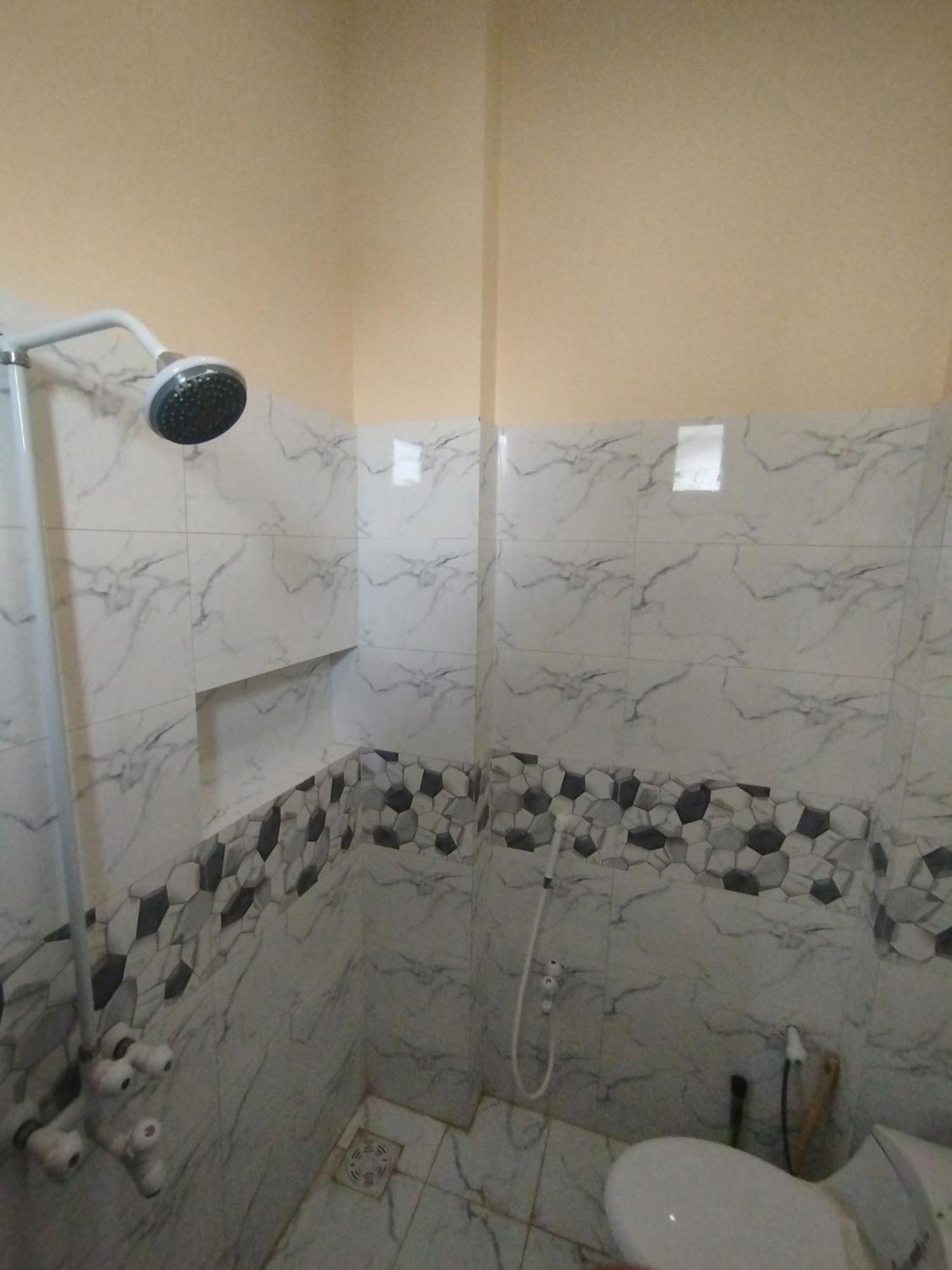 Hotel Crown Plaza, Near Karachi Airport, Darul Sehat Hospital, Dow, Agha Khan And Liaqat Hospital Eksteriør billede