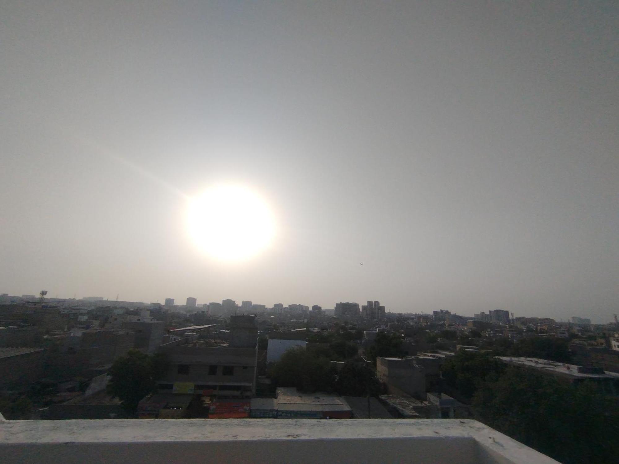 Hotel Crown Plaza, Near Karachi Airport, Darul Sehat Hospital, Dow, Agha Khan And Liaqat Hospital Eksteriør billede